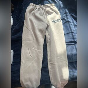 White fox sweatpants
